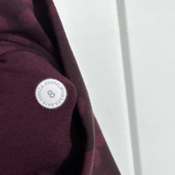 (8) Lululemon Align Pant 28” - Picture 10 of 10